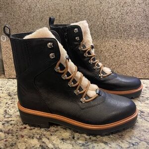 NWOB Nine West Combat Boots Womens 9.5 M Ivani Black Faux Leather Faux Fur